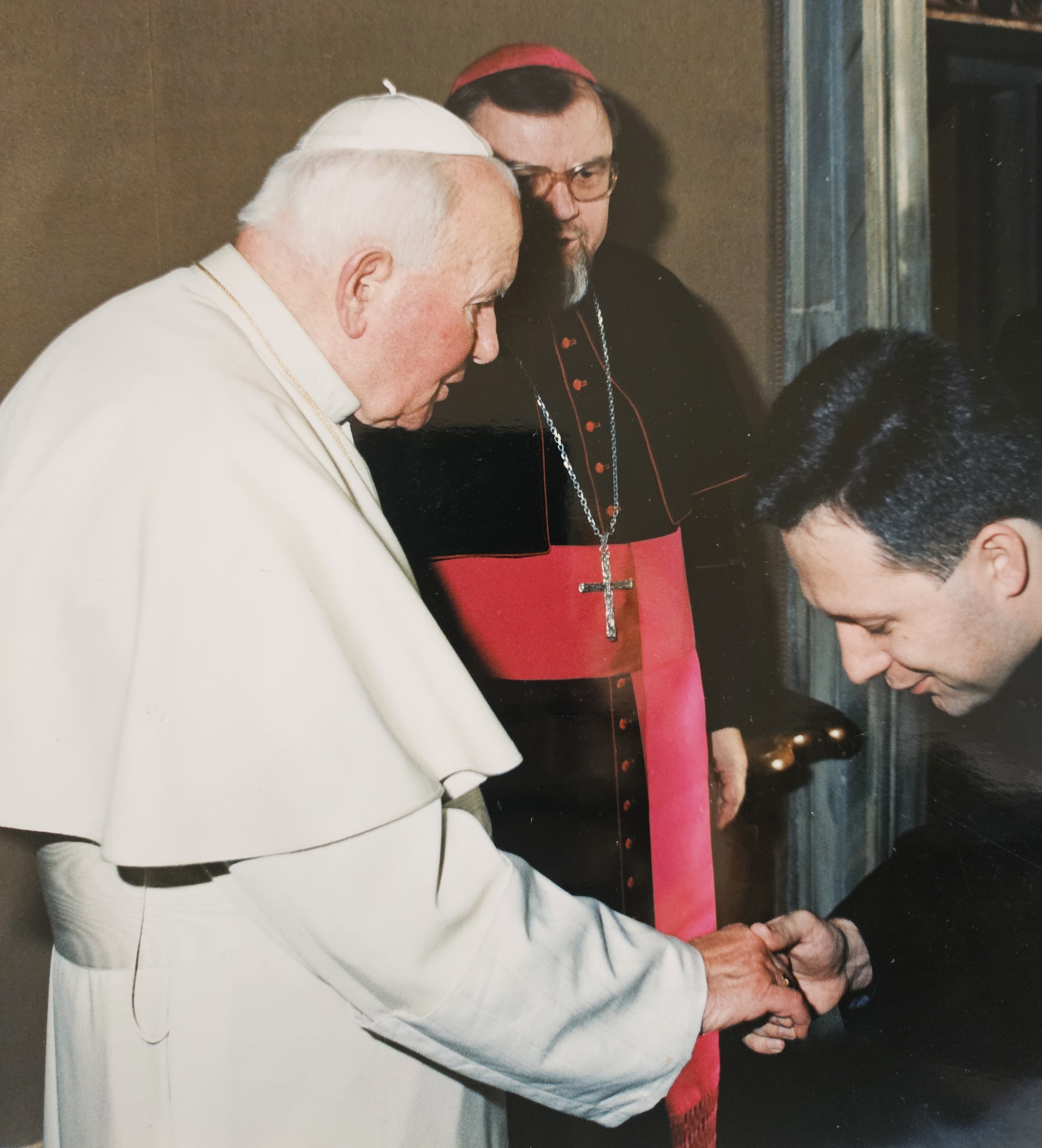 Bishop Antoni Dydycz and Msgr. Dariusz with Saint John Paul II