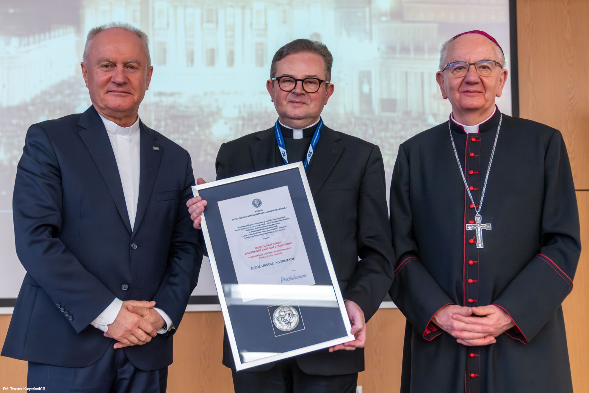 Ks. Ptasznik i 3 innych księży z naszej Fundacji nagrodzeni w Lublinie